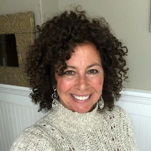 Meet your Posher, Diane